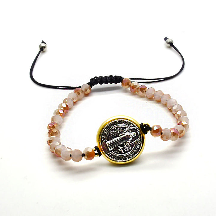 Bracelet ajustable avec breloque croix et médaille de Saint Benoît - Abricot - image 0