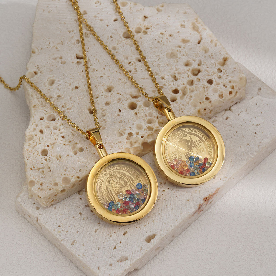 Christianartworkshop Collier réversible rond en or : Notre-Dame et Saint Benoît - Vierge Marie - Doré - image 0