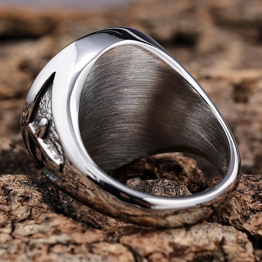 Bague chevalière avec médaille Saint Christophe « Protège-nous » de Christianartworkshop - image 9