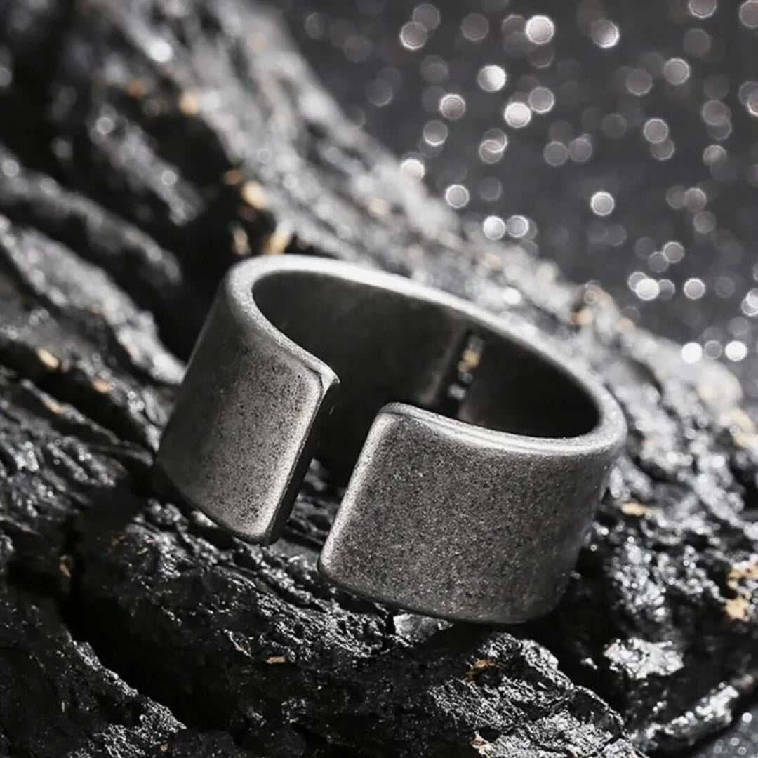 Bague croix Christianartworkshop en acier inoxydable style punk antique - image 10