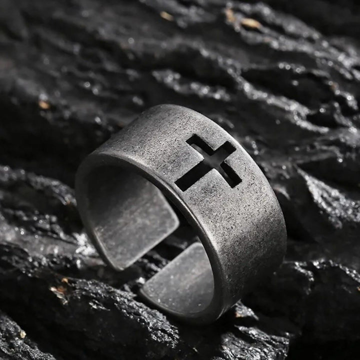 Bague croix Christianartworkshop en acier inoxydable style punk antique - image 9