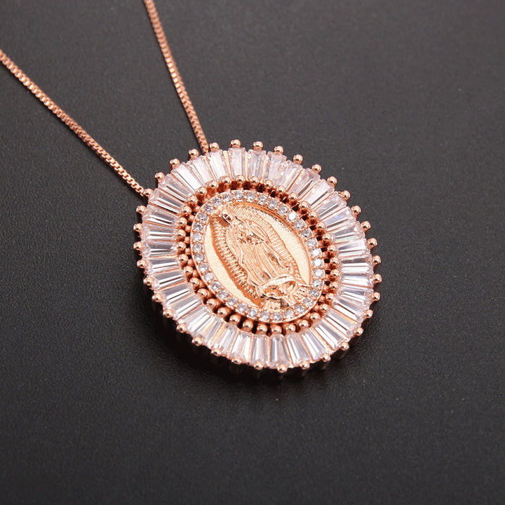 Christianartworkshop Collier pendentif amulette en zircone Notre-Dame de Guadalupe - Or rose - image 4
