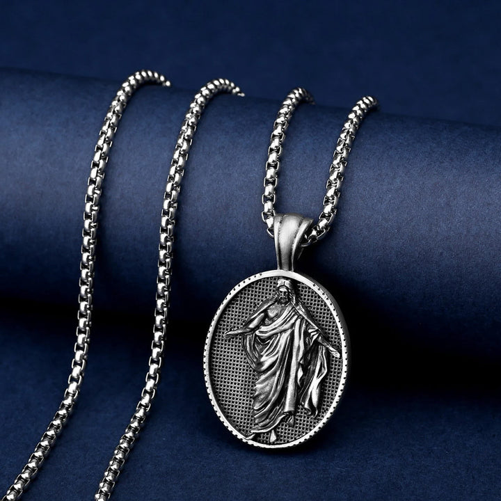 Christianartworkshop Collier pendentif médaillon Jésus, symbole de bénédiction - image 2