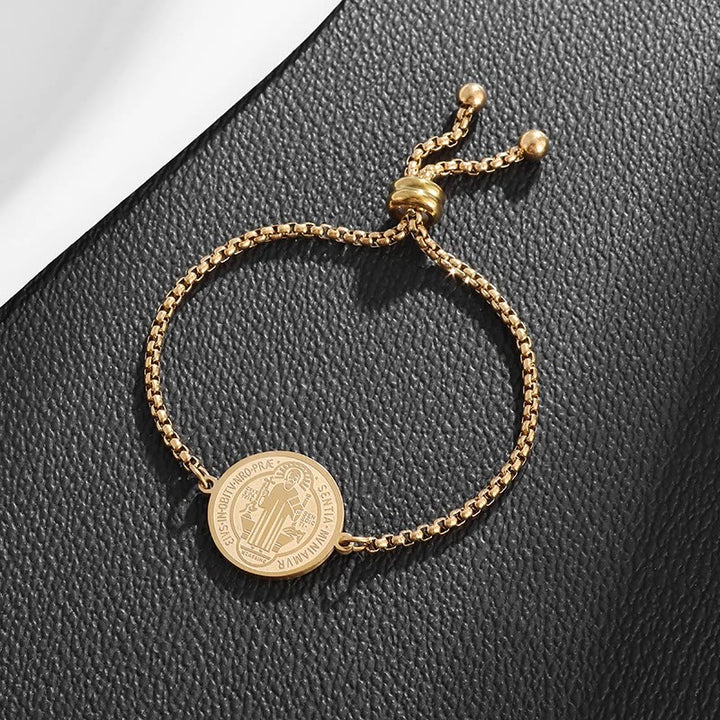Bracelet ajustable avec médaille gravée de Saint Benoît, Christianartworkshop - image 3