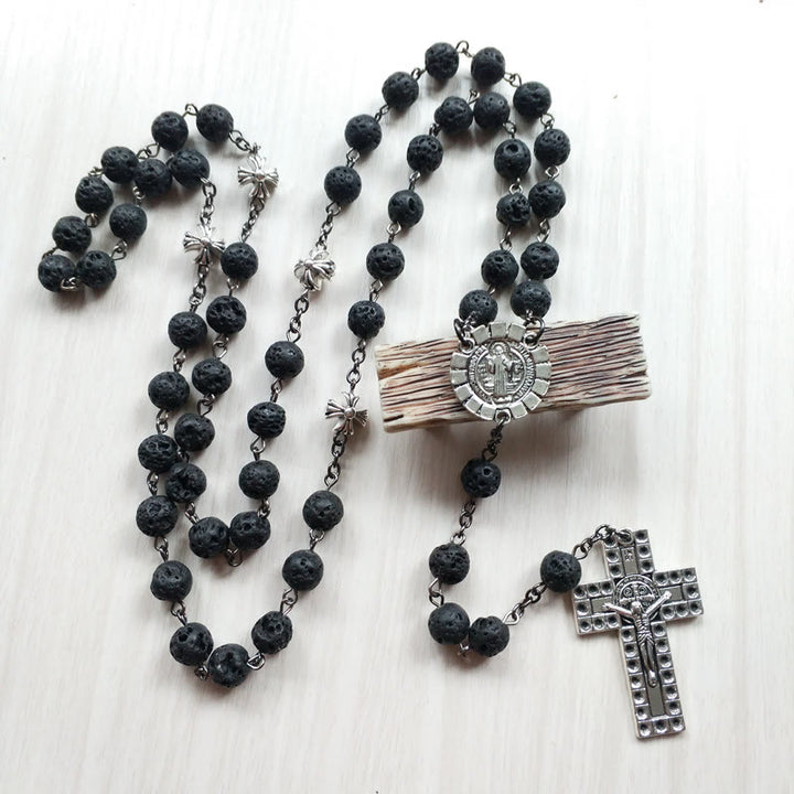 Pendentif croix vintage, chapelet en perles de pierre volcanique - Roche volcanique - image 0