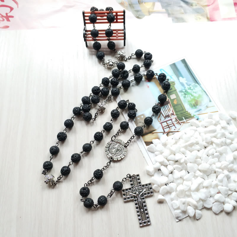 Pendentif croix vintage, chapelet en perles de pierre volcanique - image 2