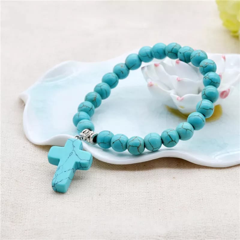 Bracelet crucifix en perles turquoise mates givrées Christianartworkshop - image 3