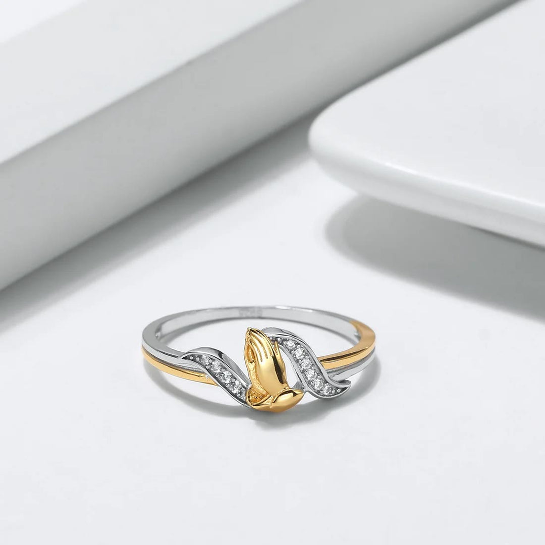 Bague en or et argent « Mains en prière » de Christianartworkshop - image 1