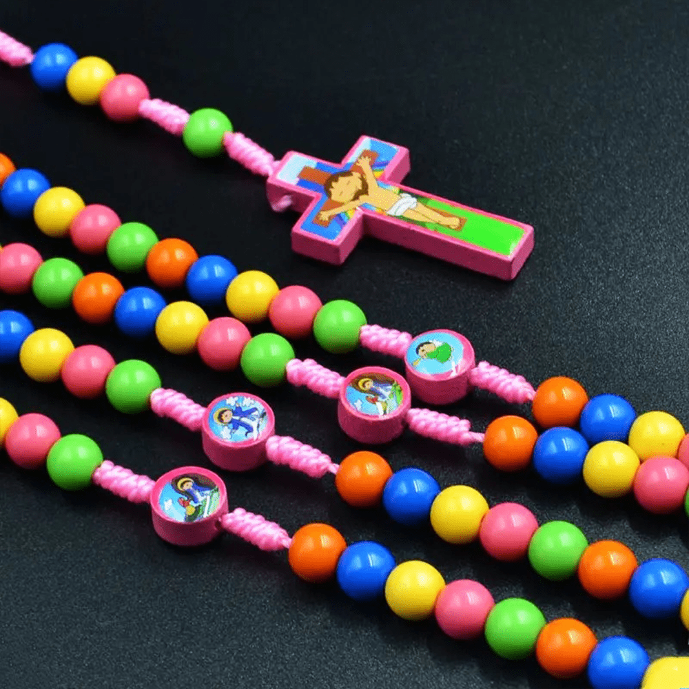 Chapelet pour enfants avec pendentif croix et perles rondes colorées - image 3