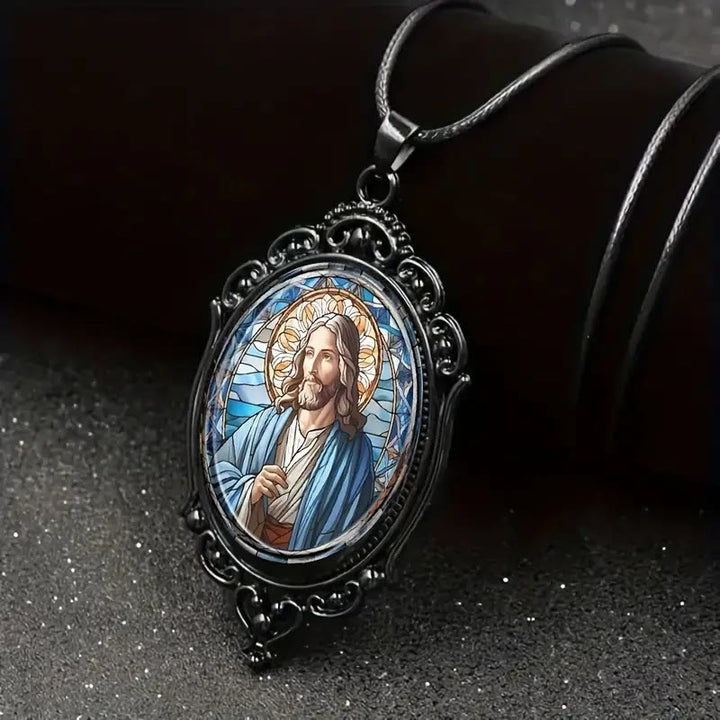 Christianartworkshop Collier rétro en dentelle ovale avec pendentif Jésus en verre - Noir - image 0