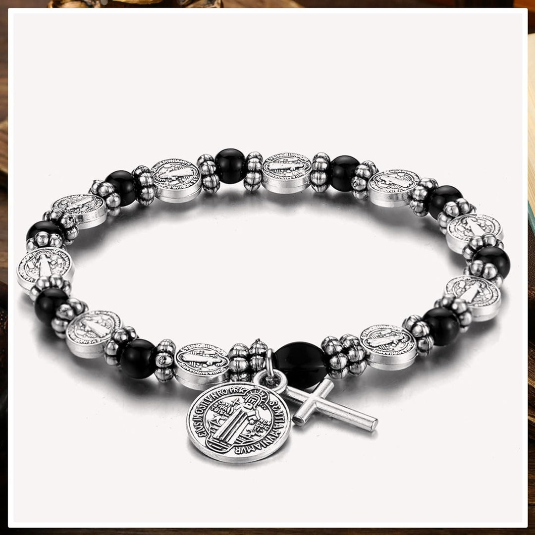 Bracelet chapelet avec médaille de Saint Benoît en argent de Christianartworkshop - image 3