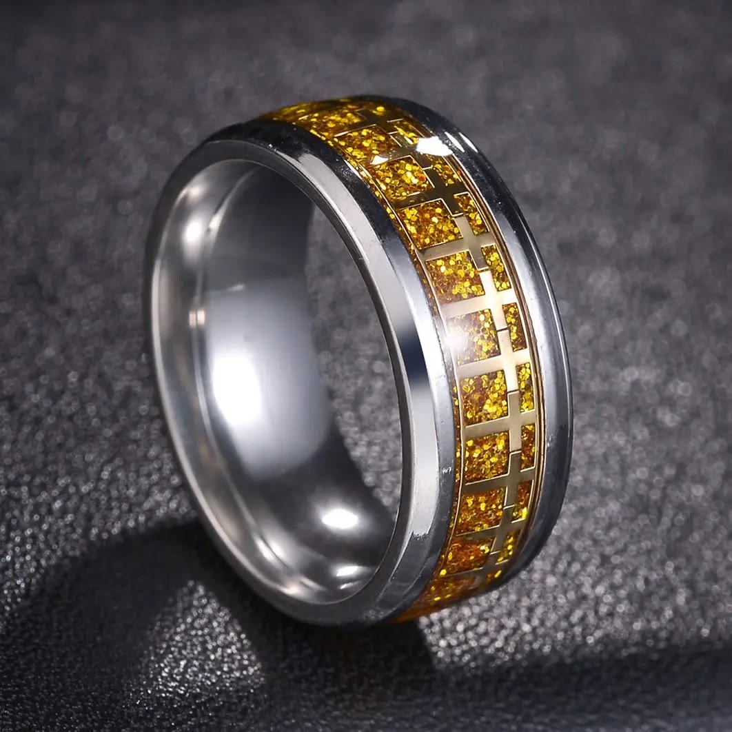 Bague Croix de Jésus Brillante de Christianartworkshop, Bijou Religieux - image 3