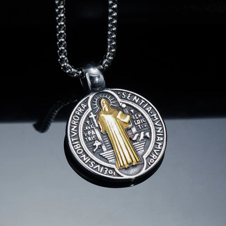 Christianartworkshop Collier à motif double face avec symbole de Saint Benoît - Argent-or - image 4
