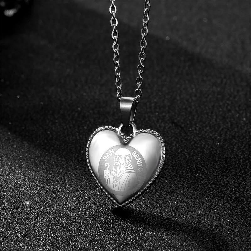 Christianartworkshop Collier classique en forme de cœur avec médaille de Saint Benoît - Argent - image 2