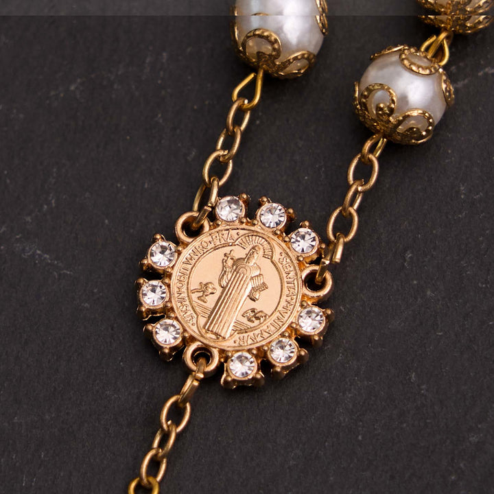 Bracelet chapelet en perles de verre chrétiennes avec croix de Saint Benoît et Jésus - image 6