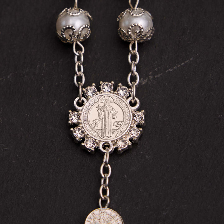 Bracelet chapelet en perles de verre chrétiennes avec croix de Saint Benoît et Jésus - image 11
