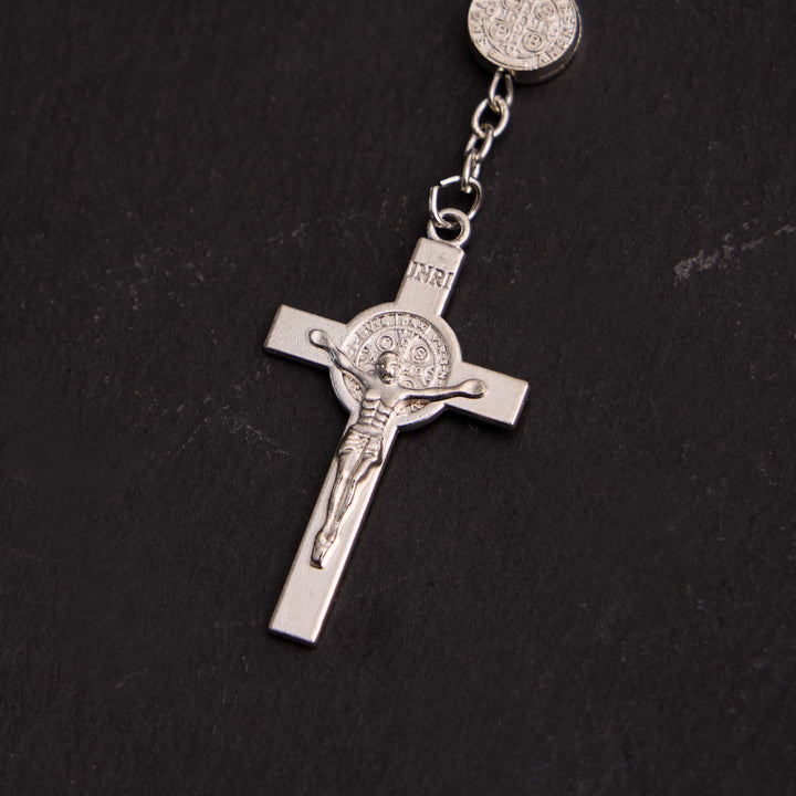Bracelet chapelet en perles de verre chrétiennes avec croix de Saint Benoît et Jésus - image 10