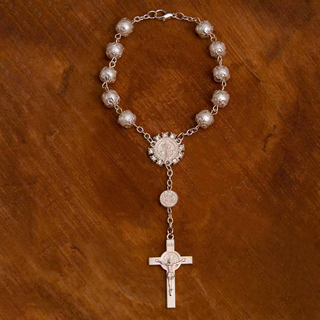 Bracelet chapelet en perles de verre chrétiennes avec croix de Saint Benoît et Jésus - Argent - image 8