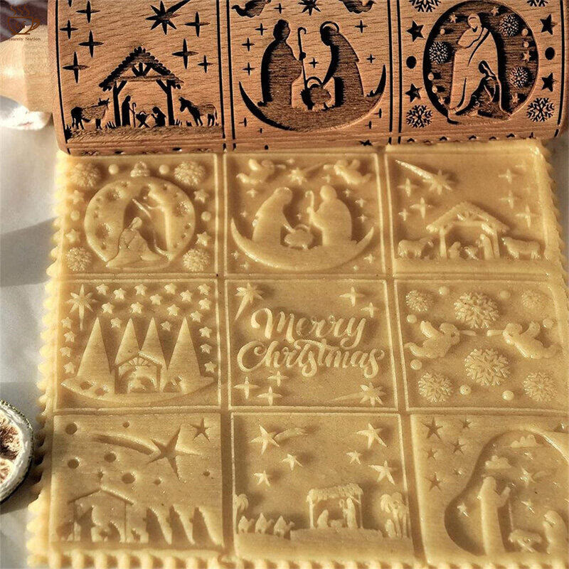 Rouleau à pâtisserie en bois de Noël - image 1