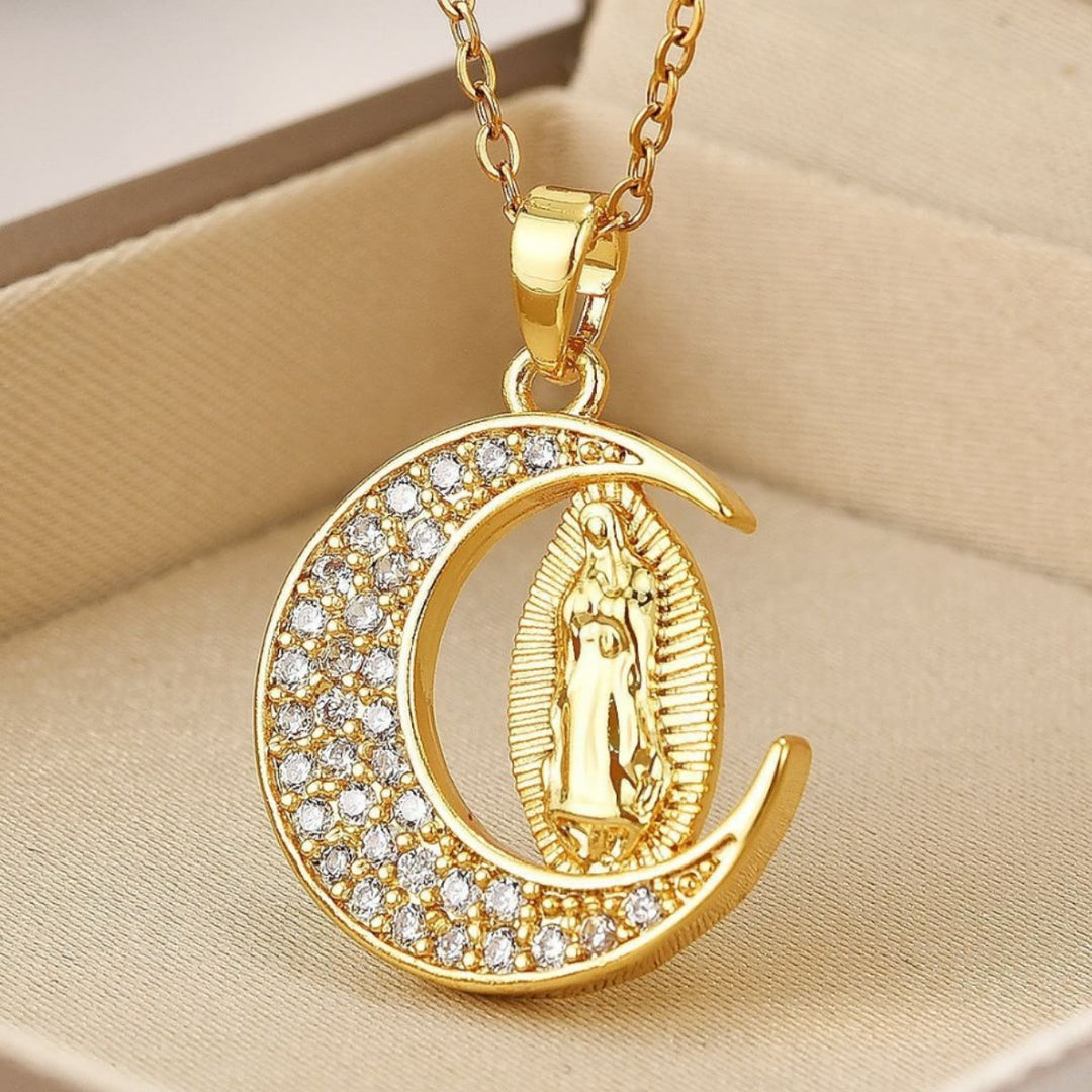 ChristianartworkshopLe Croissant de Lune Notre-Dame de Guadalupe Marie Collier en Or - image 2