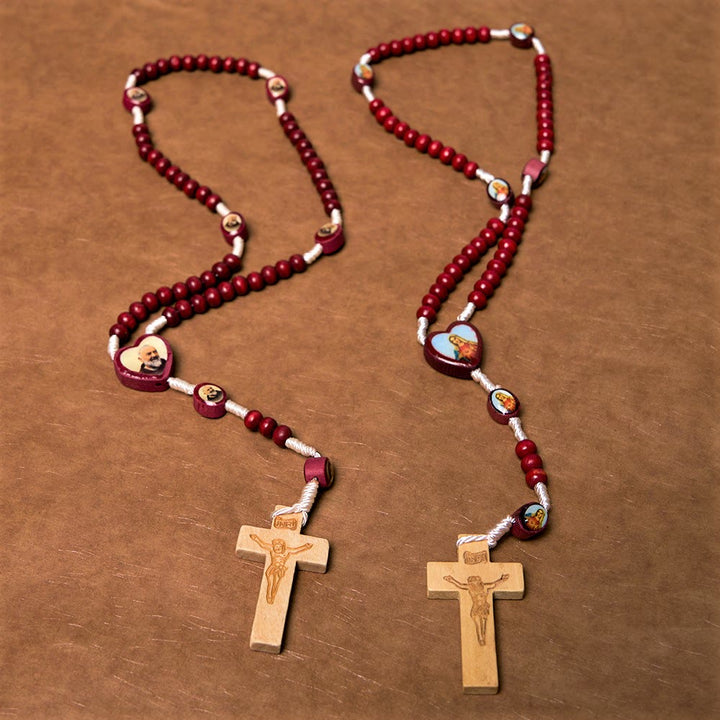 Chapelet en bois rouge vin, croix, Vierge Marie, art chrétien - image 1