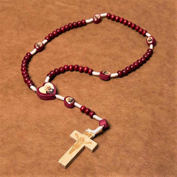 Chapelet en bois rouge vin, croix, Vierge Marie, art chrétien - image 4