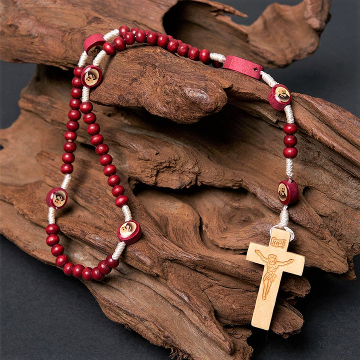 Chapelet en bois rouge vin, croix, Vierge Marie, art chrétien - Saint Pio - image 2