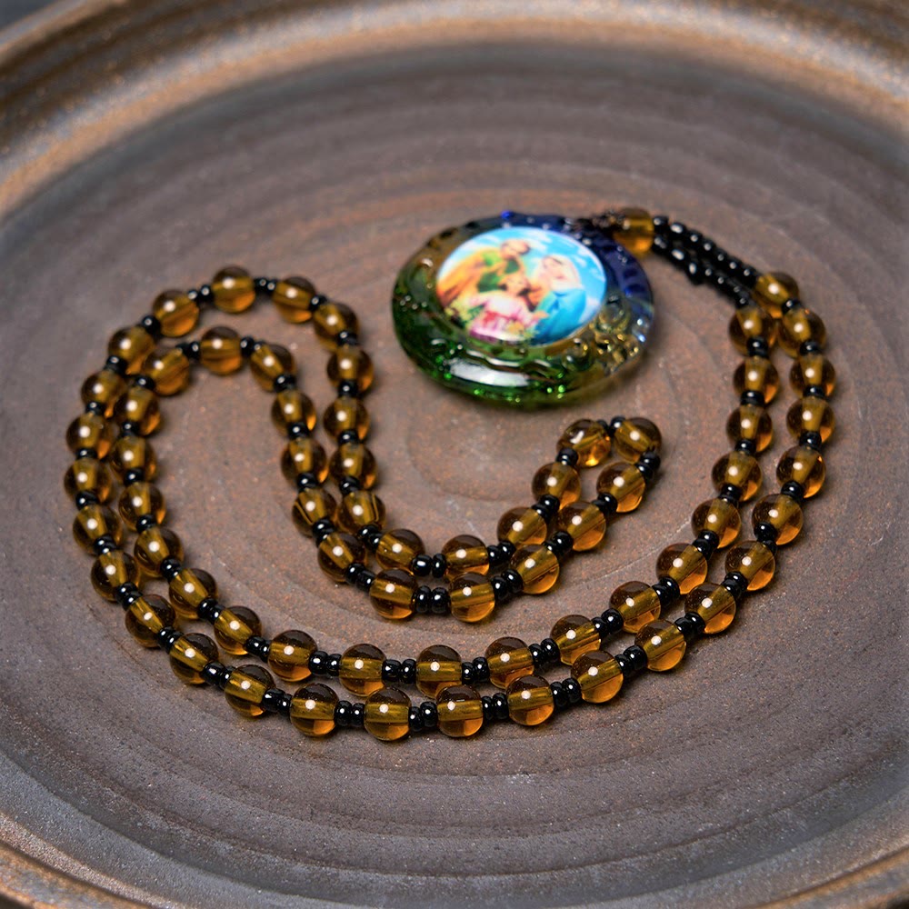 ChristianartworkshopCollier de perles marron foncé Sainte Famille - image 1