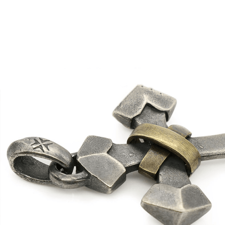 Collier pendentif croix en métal lourd style rétro en argent sterling 925 de Christianartworkshop - image 4