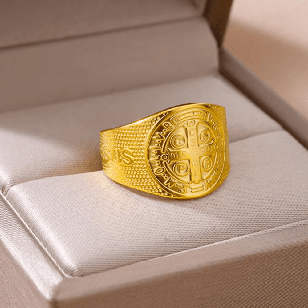 Bague ajustable en titane, style classique, avec le symbole de Jésus et de saint Benoît, signée Christianartworkshop - image 6