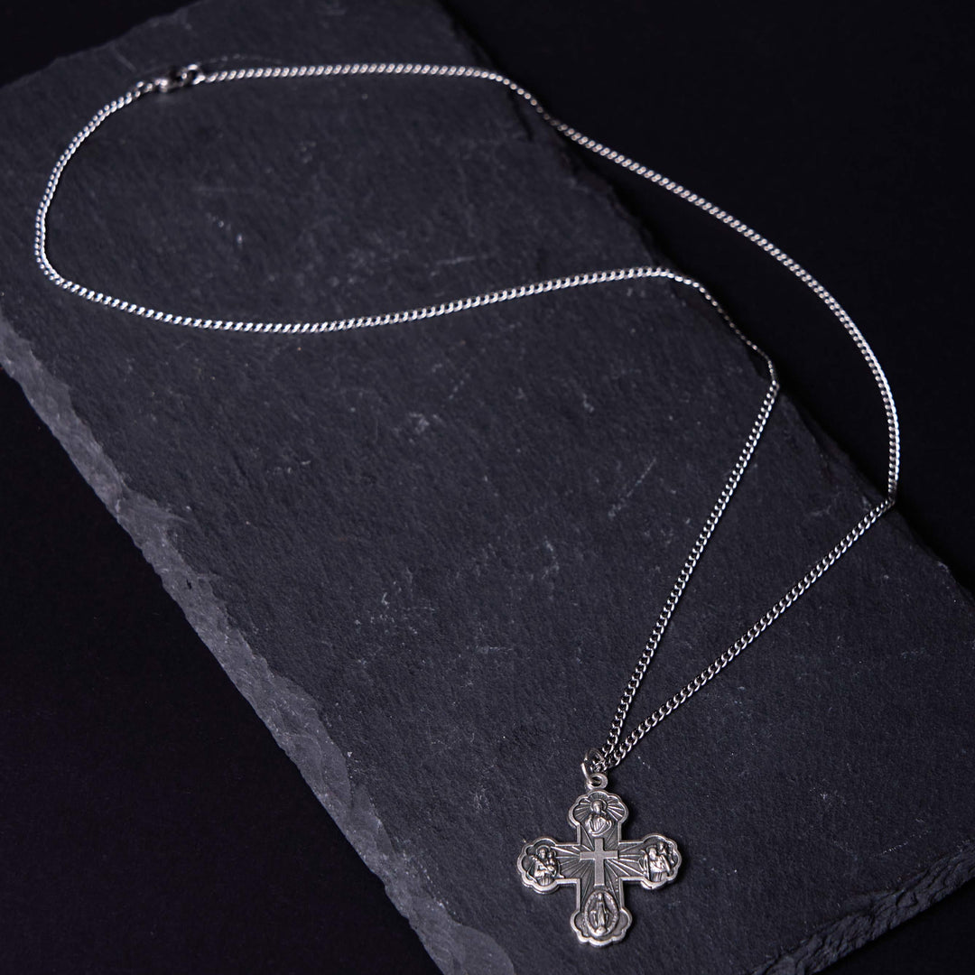 Christianartworkshop Collier pendentif croix à quatre directions en carmélite style classique - image 10