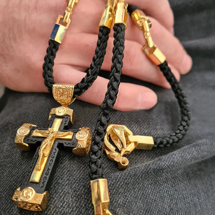 Christianartworkshop Collier pendentif croix de Jésus style luxe en alliage noir et or - image 4