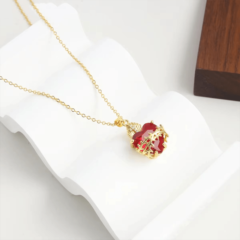Christianartworkshop LA FOI COMME ARMURE : Collier pendentif Cœur Sacré de Jésus en pierres précieuses rouges - image 4