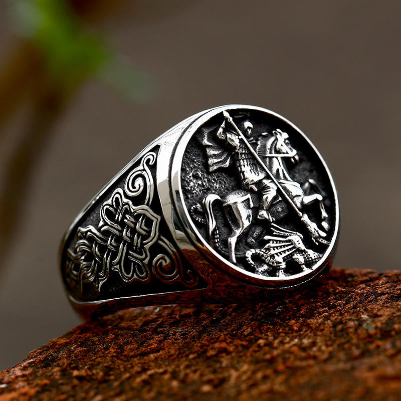 Bague en alliage avec figurine de Saint Georges Dargon style rétro classique de Christianartworkshop - image 1