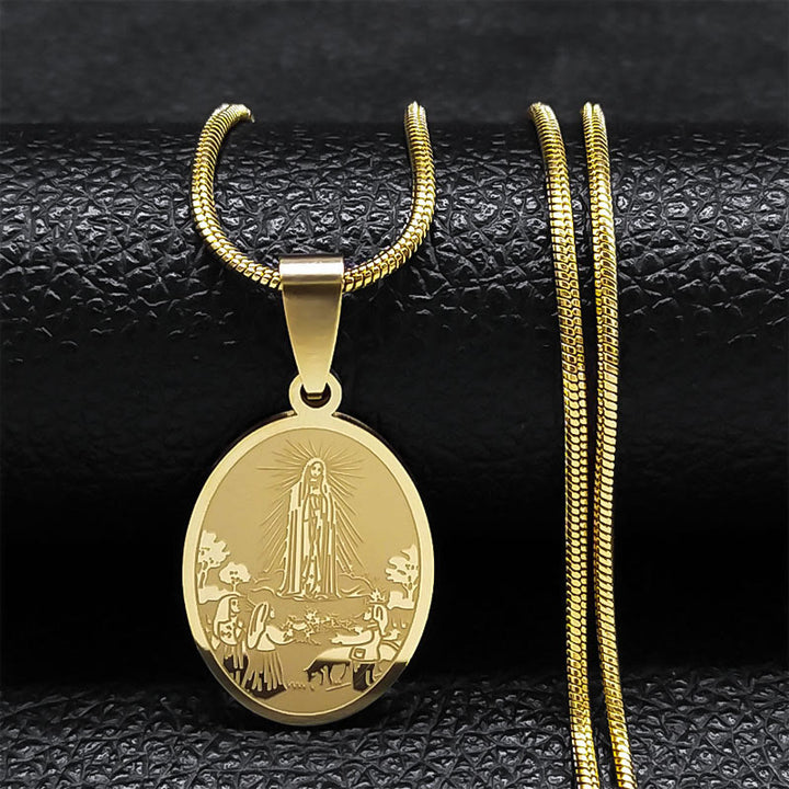 Christianartworkshop Collier pendentif Notre-Dame de Fatima de style classique, orné d'un pendentif porte-bonheur. - Or - image 1