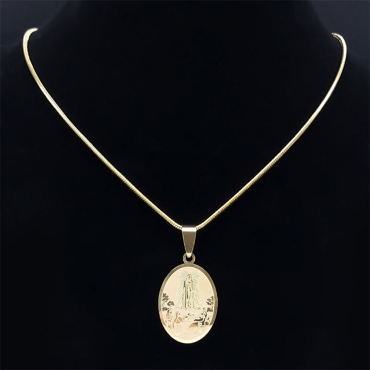 Christianartworkshop Collier pendentif Notre-Dame de Fatima de style classique, orné d'un pendentif porte-bonheur. - image 2