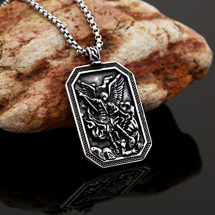 Christianartworkshop Collier pendentif classique en acier inoxydable avec Saint Michel Archange, symbole de protection. - Métallique - image 0