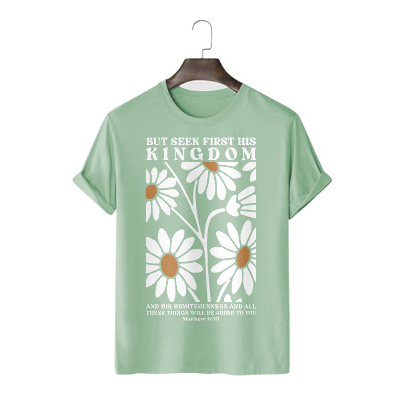 T-shirt à manches courtes fleuri Christianartworkshop avec citation de Matthieu 6:33 : « Cherchez d’abord son royaume ». - Vert clair - 2XL - image 8