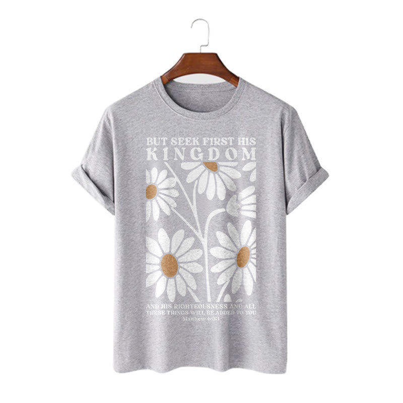 T-shirt à manches courtes fleuri Christianartworkshop avec citation de Matthieu 6:33 : « Cherchez d’abord son royaume ». - Gris - 2XL - image 15