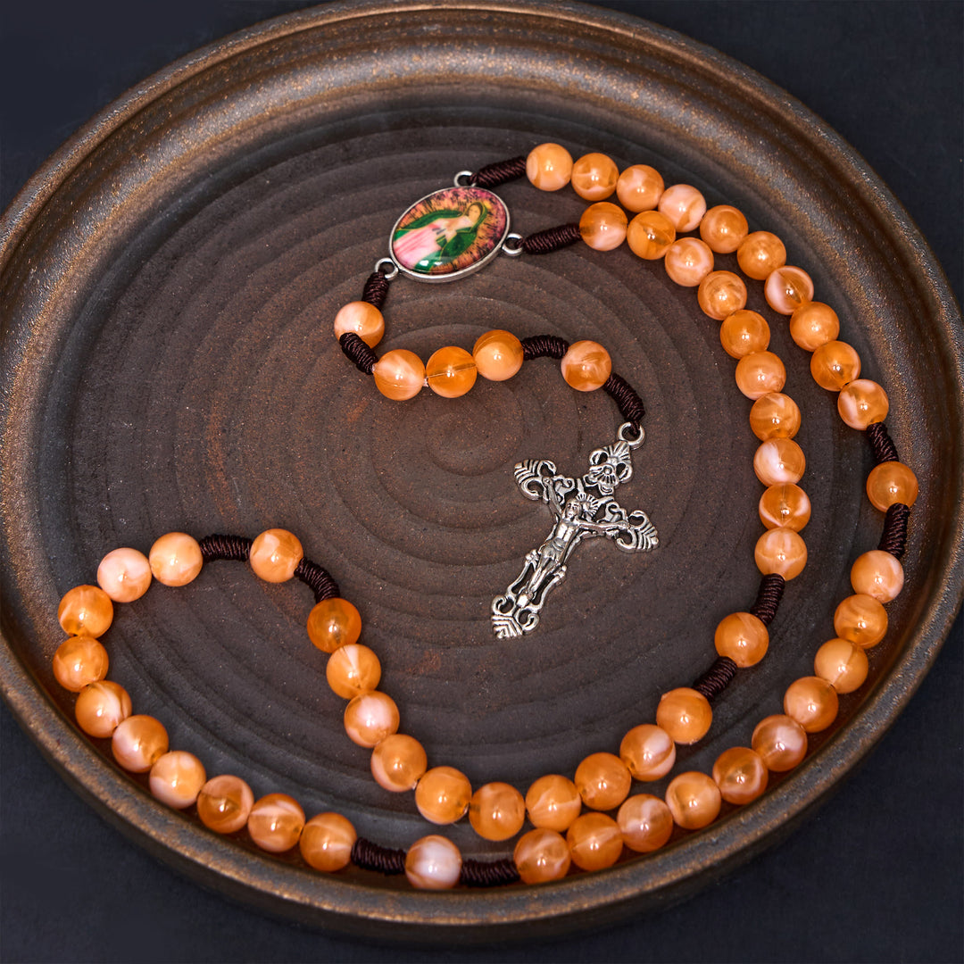 Christianartworkshop Chapelet Notre-Dame de Guadalupe et crucifix de 10 mm de diamètre en cordon de nylon acrylique orange - image 1