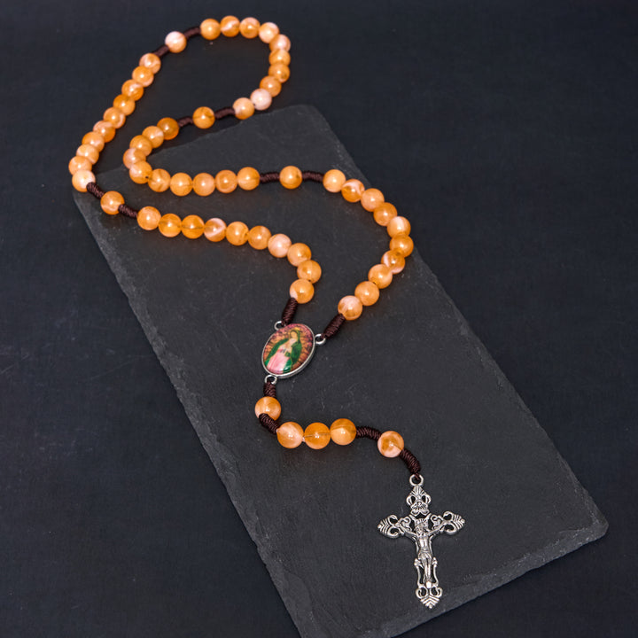 Christianartworkshop Chapelet Notre-Dame de Guadalupe et crucifix de 10 mm de diamètre en cordon de nylon acrylique orange - Orange - image 0
