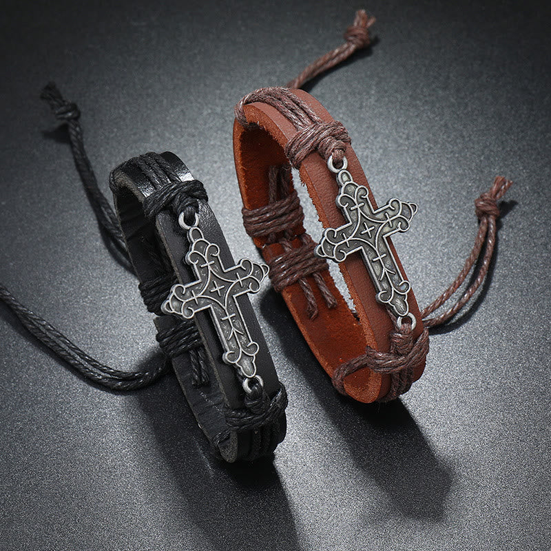 Christianartworkshop Bracelet pendentif croix style ancien en cuir à cordon ajustable, bracelet « Fidèlement lié » - image 1