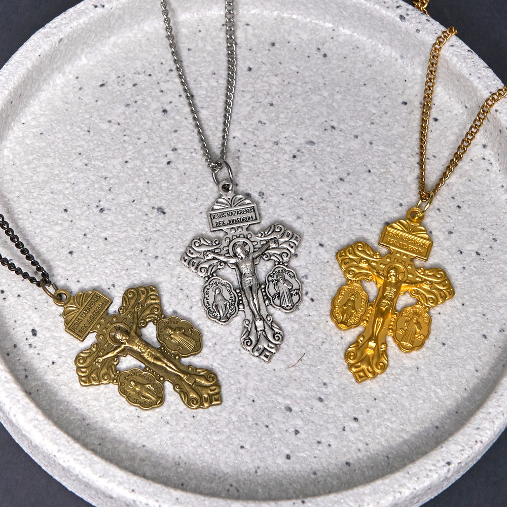 Christianartworkshop Collier pendentif crucifix du pardon, style classique, 3 couleurs, gravé double face - image 1