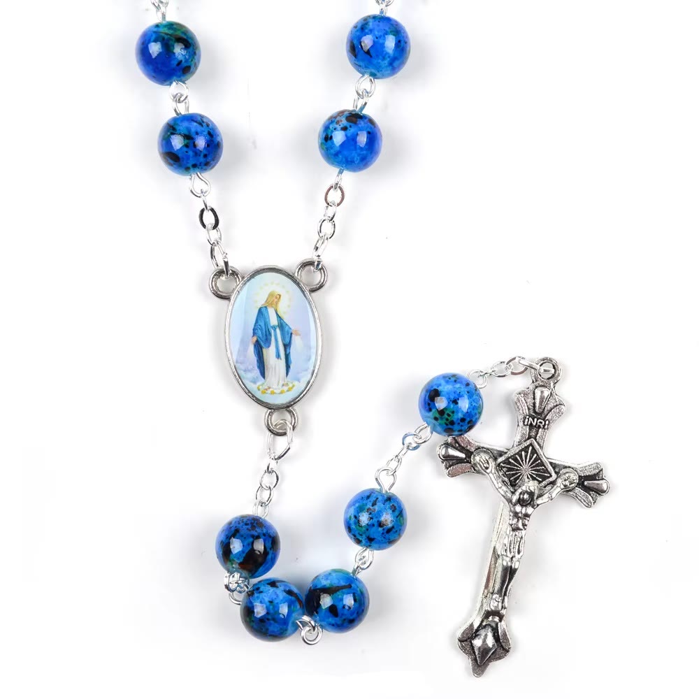 Christianartworkshop Crucifix de l'Assomption de Notre-Dame et du Pardon, en pierre naturelle bleue ronde de 6 mm, avec chaîne en alliage - image 4