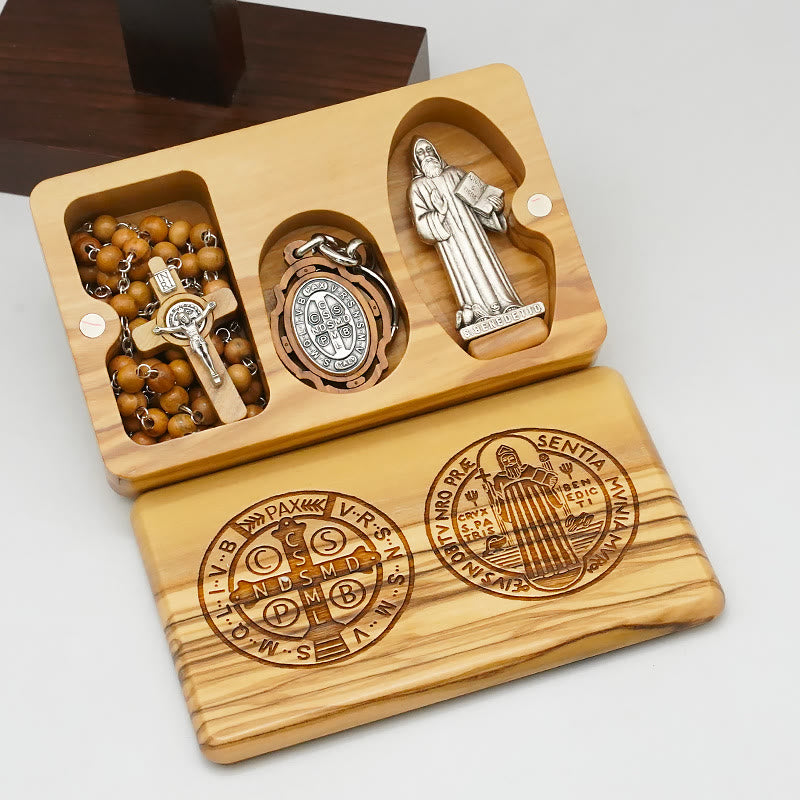 Christianartworkshop Chapelet de dévotion de style classique Saint Benoît en bois d'olivier - image 1