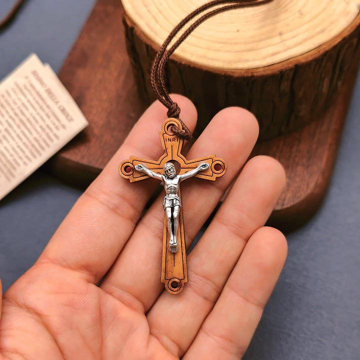 Christianartworkshop Collier pendentif crucifix en bois d'olivier de style classique, symbole de dévotion et de bénédiction - image 3