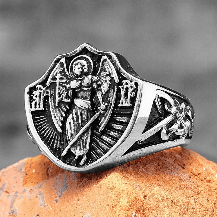 Bague de protection et de force Saint Michel, ange gardien, style rétro, Christianartworkshop - Argent - US 13 - image 0