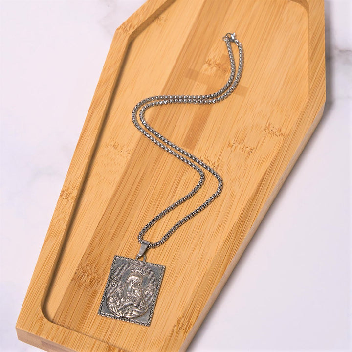 Christianartworkshop Collier pendentif style classique avec médaille représentant Jésus et Marie à l'Enfant. - image 3