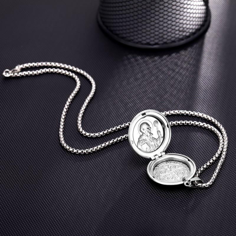 Christianartworkshop Collier pendentif médaillon double face gravé Saint Benoît, style classique - image 2