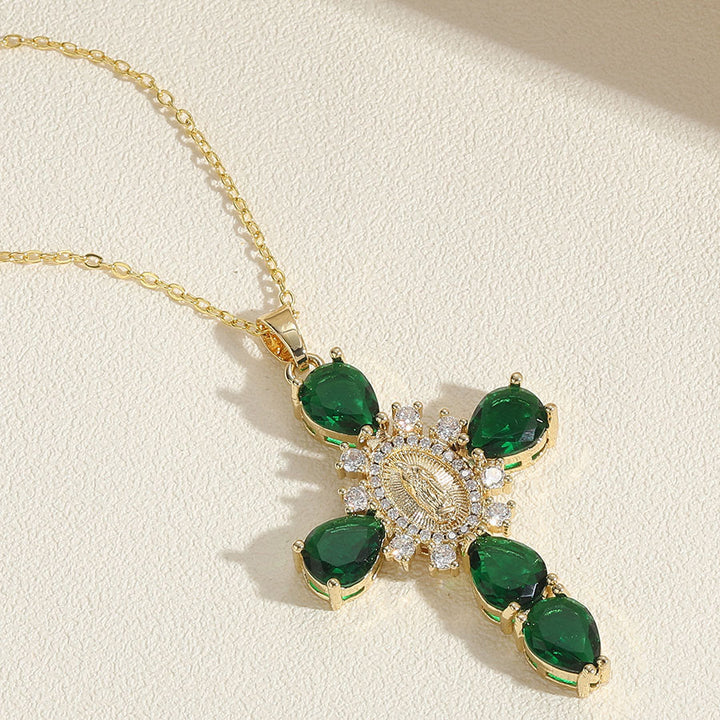 Christianartworkshop Collier avec pendentif croix Notre-Dame de Guadalupe en zircon, style moderne - Vert - image 4